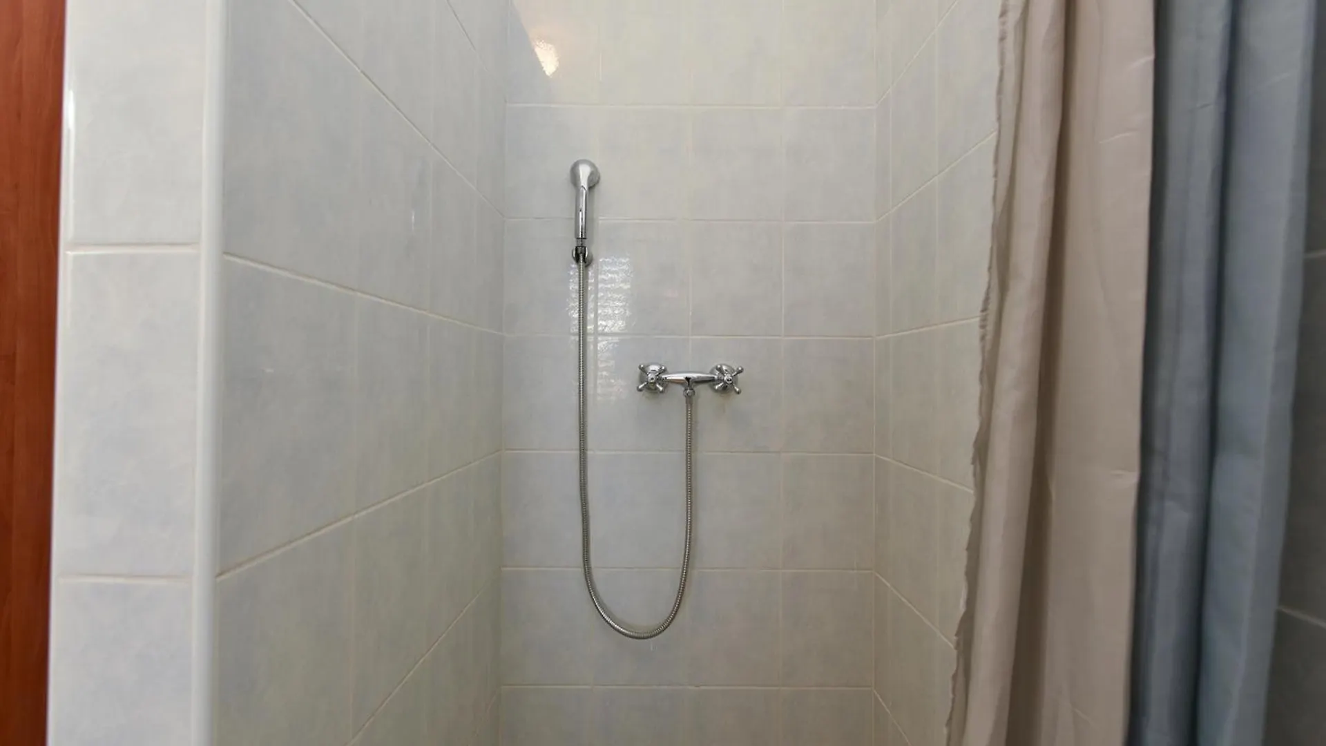 Apartments Goran 2250 Fazana 0*,  Croatia